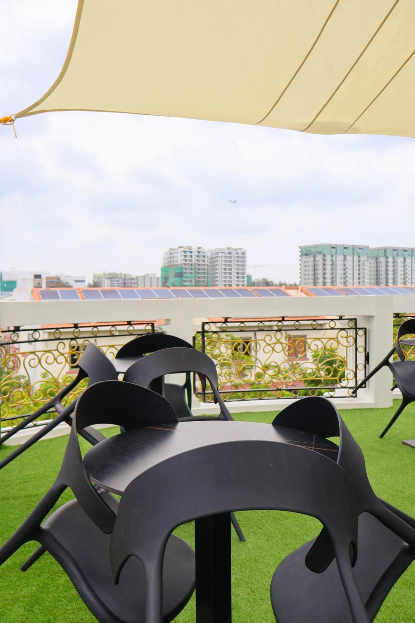 Starry View Hotel Hulhumale Bagian luar foto